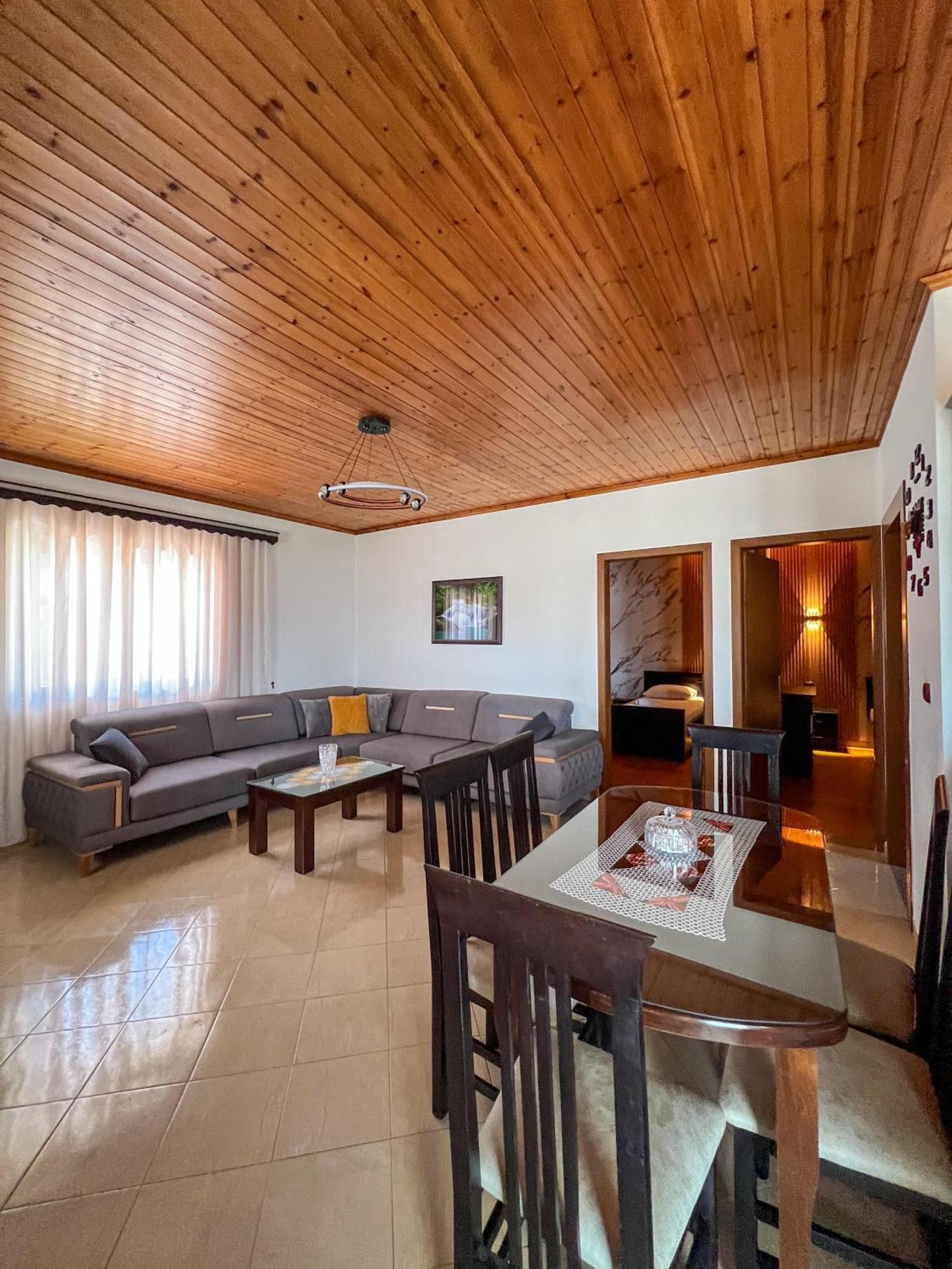 Serenity Apartments 卡萨米尔 外观 照片