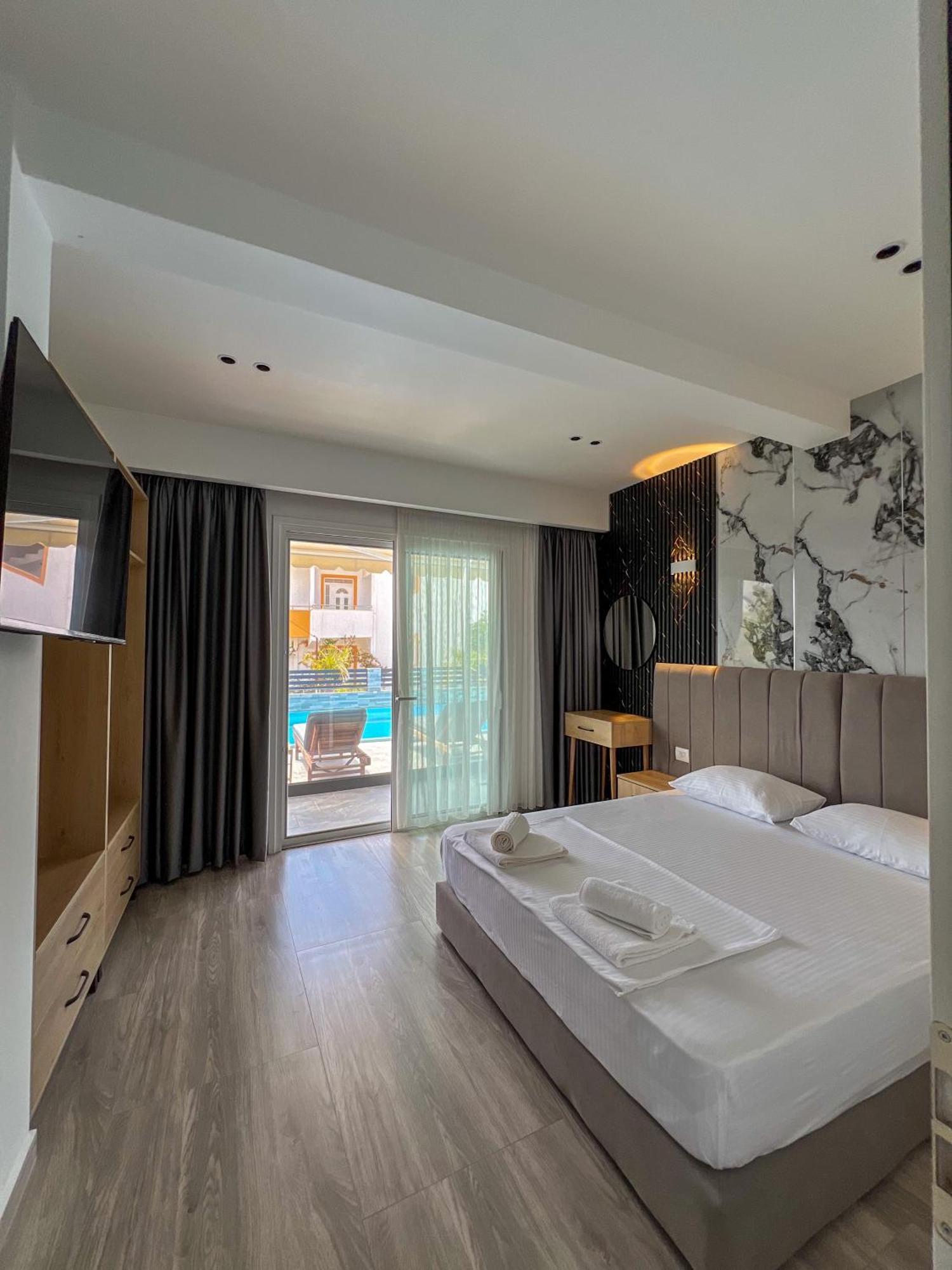 Serenity Apartments 卡萨米尔 外观 照片
